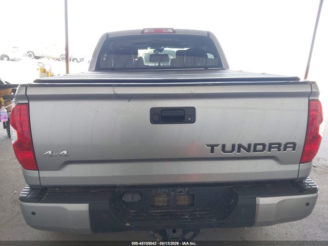 Продаж на аукціоні авто 2018 Toyota Tundra Platinum 5.7l V8, vin: 5TFAY5F12JX701738, номер лоту: 45100842
