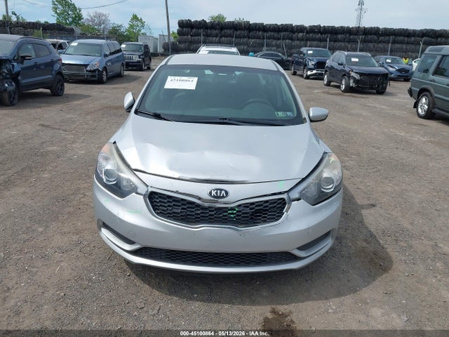 45100864 :رقم المزاد ، KNAFK4A67G5527901 vin ، 2016 Kia Forte Lx مزاد بيع