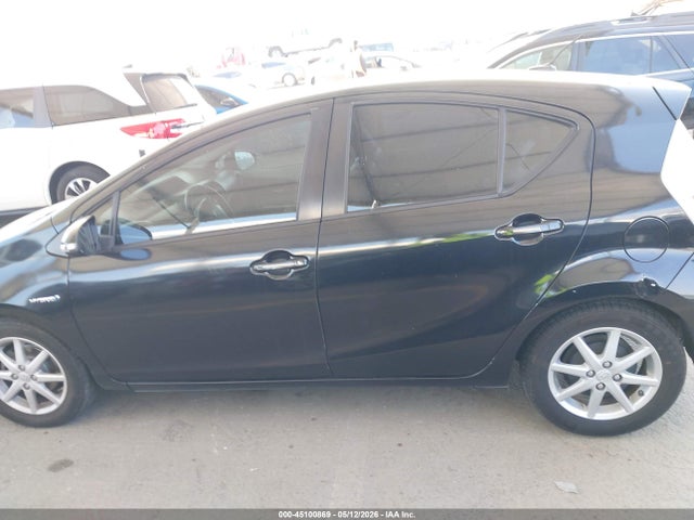 Продаж на аукціоні авто 2012 Toyota Prius C Four, vin: JTDKDTB33C1014012, номер лоту: 45100869