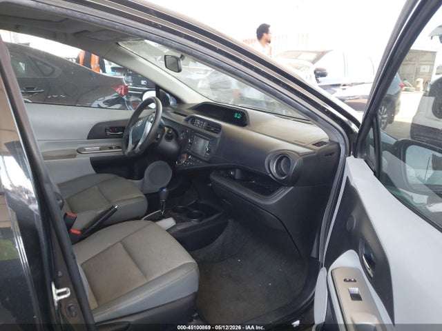 Продаж на аукціоні авто 2012 Toyota Prius C Four, vin: JTDKDTB33C1014012, номер лоту: 45100869
