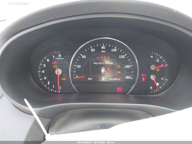 Продажа на аукционе авто 2016 Kia Sorento 3.3l Sx, vin: 5XYPK4A52GG027778, номер лота: 45100878