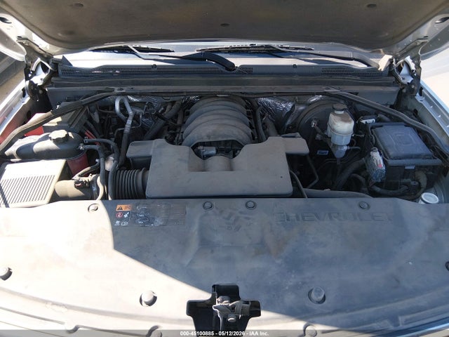 45100885 :رقم المزاد ، 1GNSCJKC6FR523287 vin ، 2015 Chevrolet Suburban 1500 Lt مزاد بيع
