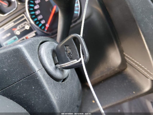 45100885 :رقم المزاد ، 1GNSCJKC6FR523287 vin ، 2015 Chevrolet Suburban 1500 Lt مزاد بيع