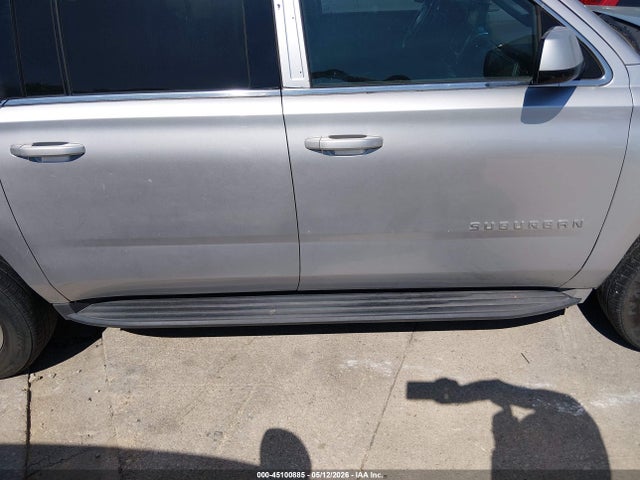 45100885 :رقم المزاد ، 1GNSCJKC6FR523287 vin ، 2015 Chevrolet Suburban 1500 Lt مزاد بيع