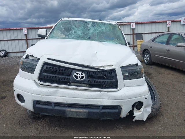 45100903 :رقم المزاد ، 5TFHY5F13BX195739 vin ، 2011 Toyota Tundra Limited 5.7l V8 مزاد بيع