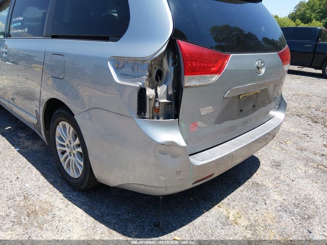 Aukcja sprzedaży 2013 Toyota Sienna Xle V6 8 Passenger, vin: 5TDYK3DC6DS322406, numer aukcji: 45100943