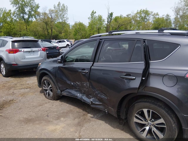 Продажа на аукционе авто 2017 Toyota Rav4 Xle, vin: JTMRFREV7HJ143810, номер лота: 45100950
