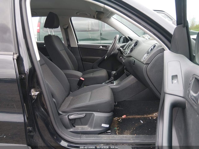 Aukcja sprzedaży 2017 Volkswagen Tiguan 2.0t/2.0t S, vin: WVGAV7AX6HK049788, numer aukcji: 45100956