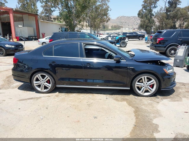 3VW4T7AJ2HM398603 Volkswagen JETTA GLI