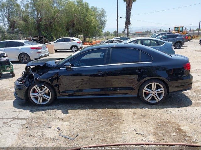 3VW4T7AJ2HM398603 Volkswagen JETTA GLI