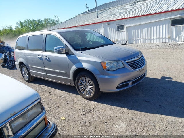 2013 Chrysler Town & Country Limited მანქანა იყიდება აუქციონზე, vin: 2C4RC1GG6DR819548, აუქციონის ნომერი: 45100962