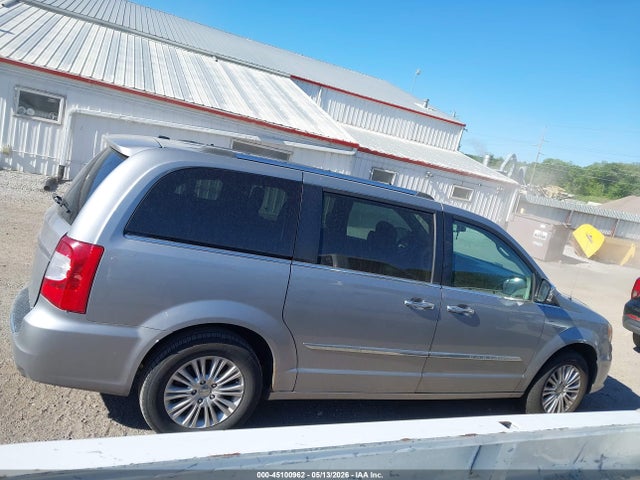 45100962 :رقم المزاد ، 2C4RC1GG6DR819548 vin ، 2013 Chrysler Town & Country Limited مزاد بيع