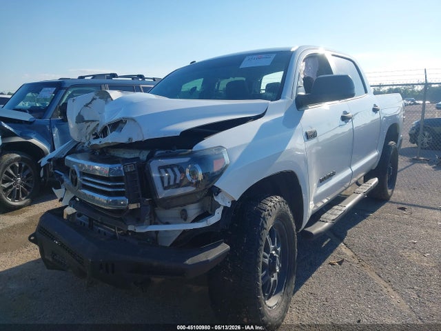 45100980 :رقم المزاد ، 5TFEW5F15GX206482 vin ، 2016 Toyota Tundra Sr5 5.7l V8 مزاد بيع
