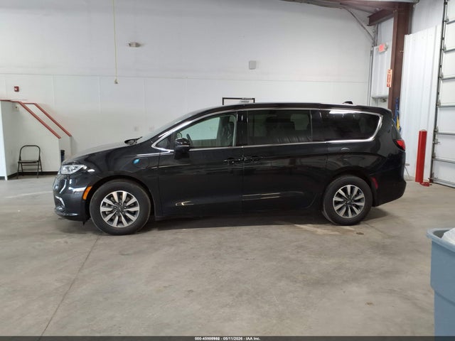 45100982 :رقم المزاد ، 2C4RC1L74PR575621 vin ، 2023 Chrysler Pacifica Hybrid Touring L مزاد بيع