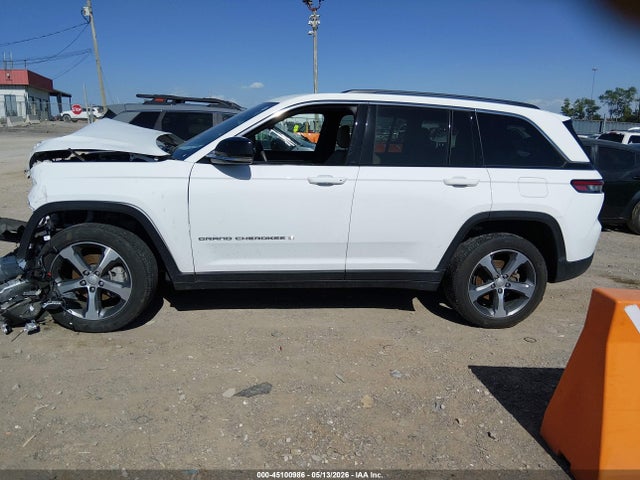 Продажа на аукционе авто 2023 Jeep Grand Cherokee Limited 4x2, vin: 1C4RJGBG5PC511820, номер лота: 45100986