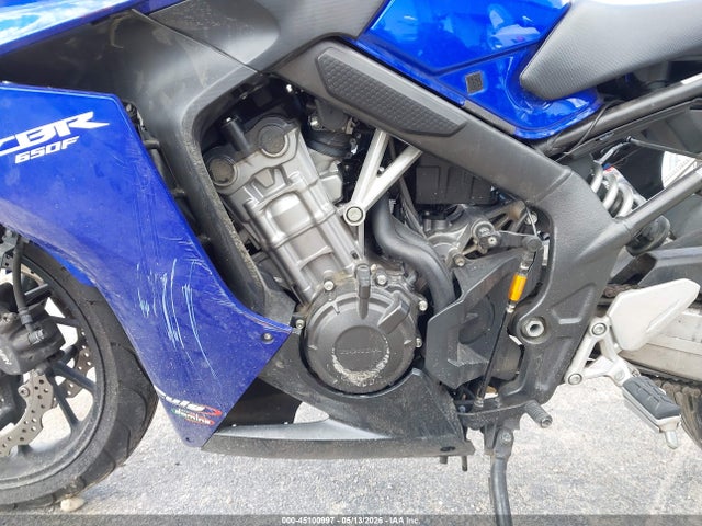 Продажа на аукционе авто 2014 Honda Cbr650 F, vin: MLHRC7408E5001082, номер лота: 45100997