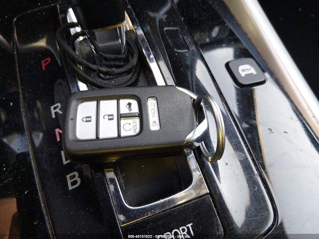 Продажа на аукционе авто 2017 Honda Accord Hybrid, vin: JHMCR6F35HC014699, номер лота: 45101022