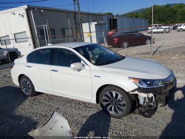 Продажа на аукционе авто 2017 Honda Accord Hybrid, vin: JHMCR6F35HC014699, номер лота: 45101022