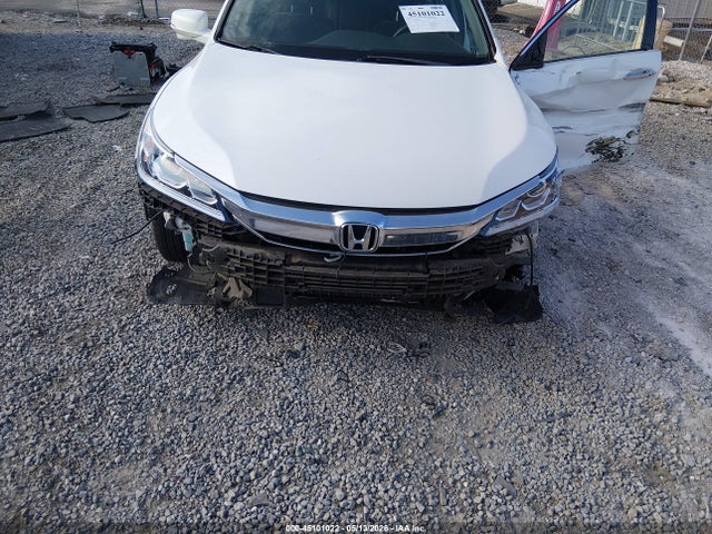 Продажа на аукционе авто 2017 Honda Accord Hybrid, vin: JHMCR6F35HC014699, номер лота: 45101022