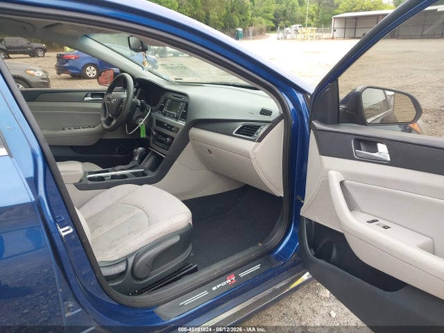 45101024 :رقم المزاد ، 5NPE34AF4FH031884 vin ، 2015 Hyundai Sonata Sport مزاد بيع