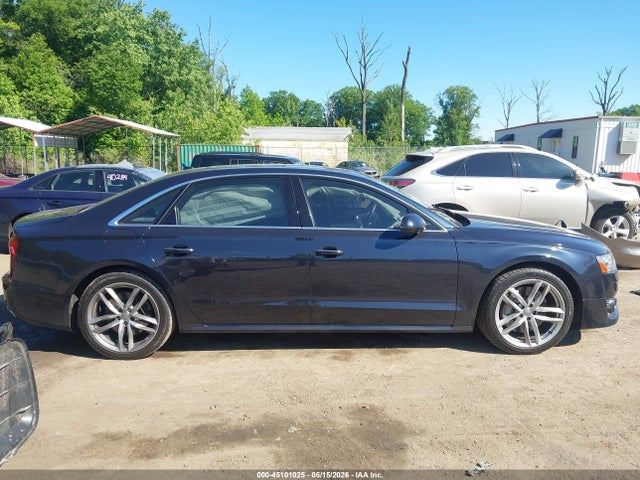 Продажа на аукционе авто 2017 Audi A8 L 4.0t Sport, vin: WAU43AFD5HN019227, номер лота: 45101025