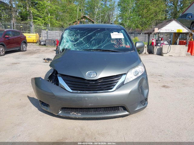 Aukcja sprzedaży 2014 Toyota Sienna Le V6 8 Passenger, vin: 5TDKK3DC7ES515025, numer aukcji: 45101026
