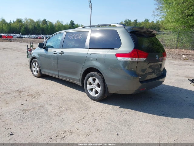 Aukcja sprzedaży 2014 Toyota Sienna Le V6 8 Passenger, vin: 5TDKK3DC7ES515025, numer aukcji: 45101026