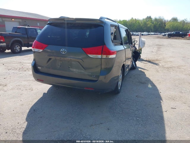 Aukcja sprzedaży 2014 Toyota Sienna Le V6 8 Passenger, vin: 5TDKK3DC7ES515025, numer aukcji: 45101026