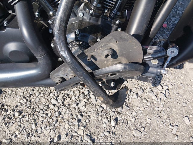 45101071 :رقم المزاد ، 56KTCDAA1K3381422 vin ، 2019 Indian Motorcycle Co. Chieftain Dark Horse مزاد بيع