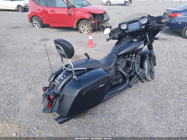 45101071 :رقم المزاد ، 56KTCDAA1K3381422 vin ، 2019 Indian Motorcycle Co. Chieftain Dark Horse مزاد بيع