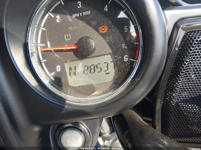 45101071 :رقم المزاد ، 56KTCDAA1K3381422 vin ، 2019 Indian Motorcycle Co. Chieftain Dark Horse مزاد بيع