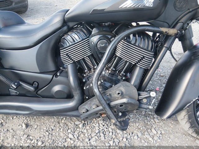 45101071 :رقم المزاد ، 56KTCDAA1K3381422 vin ، 2019 Indian Motorcycle Co. Chieftain Dark Horse مزاد بيع