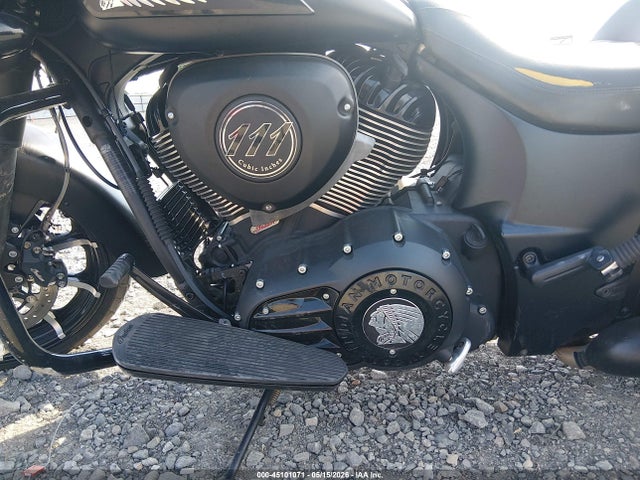 45101071 :رقم المزاد ، 56KTCDAA1K3381422 vin ، 2019 Indian Motorcycle Co. Chieftain Dark Horse مزاد بيع