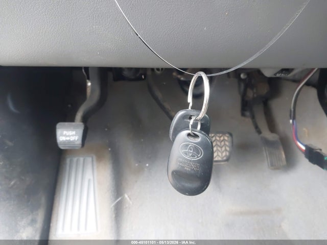 2008 Toyota Tundra Sr5 5.7l V8 მანქანა იყიდება აუქციონზე, vin: 5TFDV54198X074507, აუქციონის ნომერი: 45101101