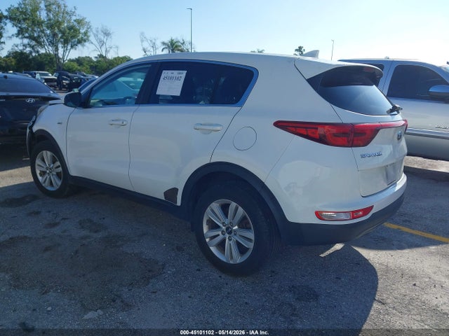 Продаж на аукціоні авто 2018 Kia Sportage Lx, vin: KNDPMCAC4J7313025, номер лоту: 45101102