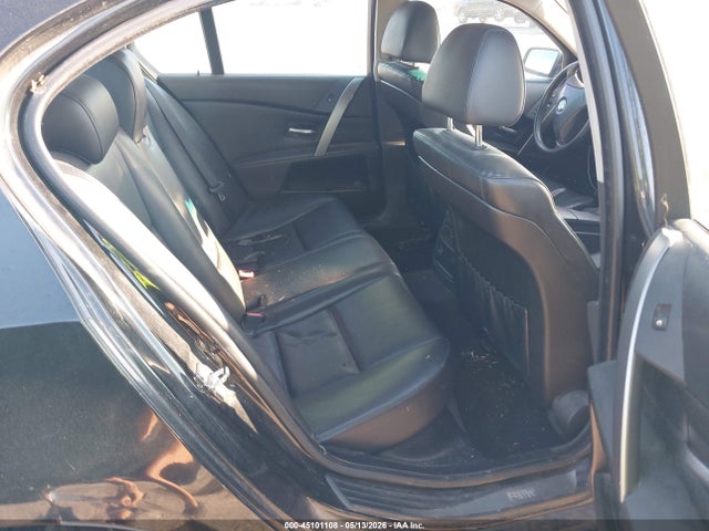 45101108 :رقم المزاد ، WBANA73564B813255 vin ، 2004 Bmw 530i مزاد بيع