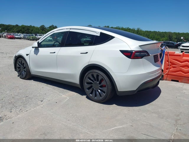 45101148 :رقم المزاد ، 7SAYGDEF3NF379669 vin ، 2022 Tesla Model Y Performance Dual Motor All-wheel Drive مزاد بيع