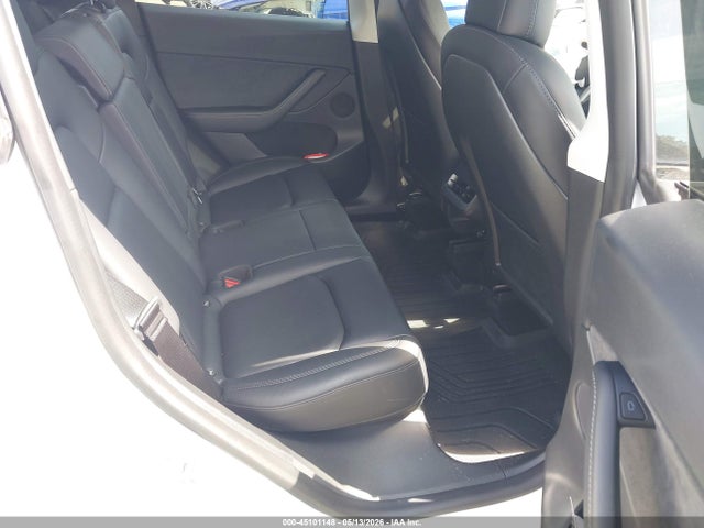 45101148 :رقم المزاد ، 7SAYGDEF3NF379669 vin ، 2022 Tesla Model Y Performance Dual Motor All-wheel Drive مزاد بيع