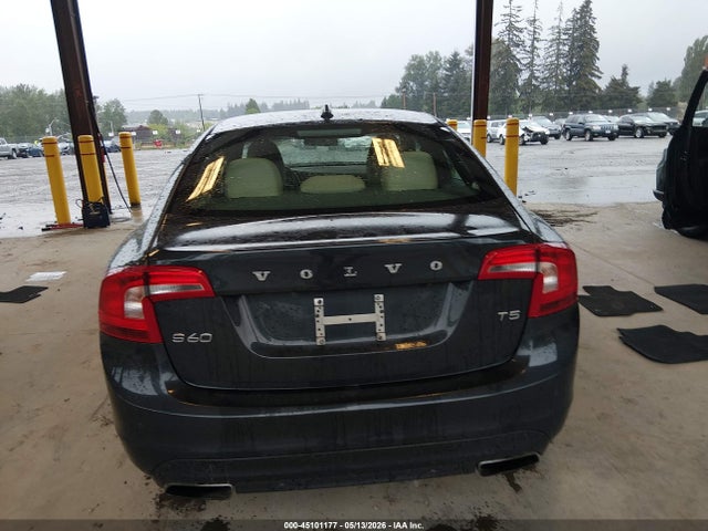 Продаж на аукціоні авто 2015 Volvo S60 T5 Premier Plus, vin: YV140MFC9F1314477, номер лоту: 45101177