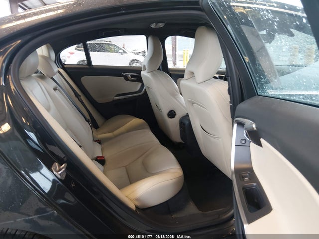 Продаж на аукціоні авто 2015 Volvo S60 T5 Premier Plus, vin: YV140MFC9F1314477, номер лоту: 45101177
