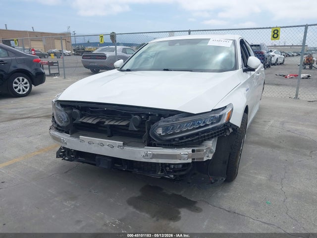 1HGCV3F90JA003113 Honda Accord Hybrid Touring