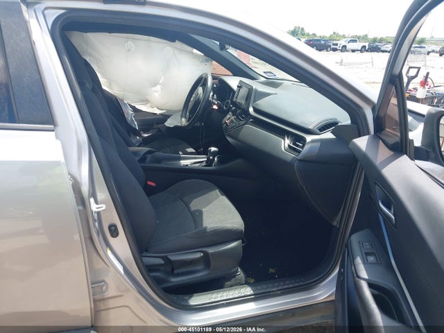 2018 Toyota C-hr Xle Premium მანქანა იყიდება აუქციონზე, vin: NMTKHMBX6JR035397, აუქციონის ნომერი: 45101189