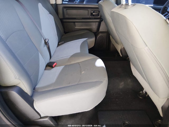 45101213 :رقم المزاد ، 3C6RR6KT3GG338108 vin ، 2016 Ram 1500 Tradesman مزاد بيع
