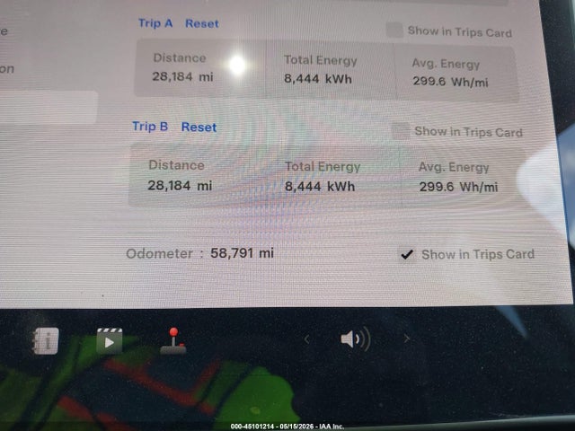45101214 :رقم المزاد ، 5YJYGDEE7MF287421 vin ، 2021 Tesla Model Y Long Range Dual Motor All-wheel Drive مزاد بيع