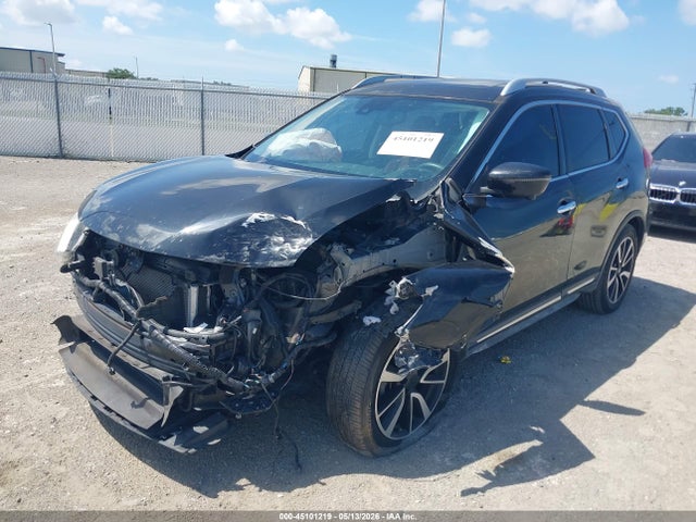 45101219 :رقم المزاد ، JN8AT2MT5JW467798 vin ، 2018 Nissan Rogue Sl مزاد بيع