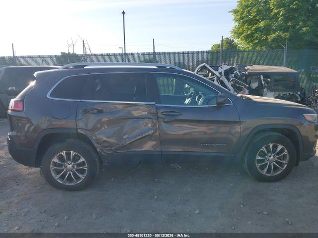 Auction sale of the 2019 Jeep Cherokee Latitude Plus 4x4, vin: 1C4PJMLB5KD304968, lot number: 45101220