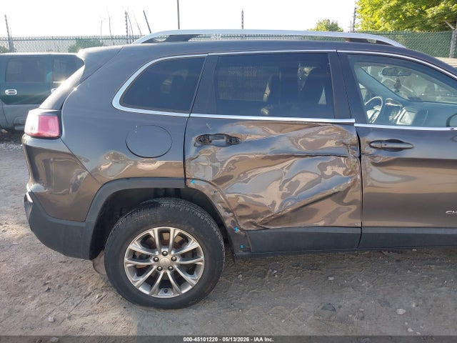 Auction sale of the 2019 Jeep Cherokee Latitude Plus 4x4, vin: 1C4PJMLB5KD304968, lot number: 45101220