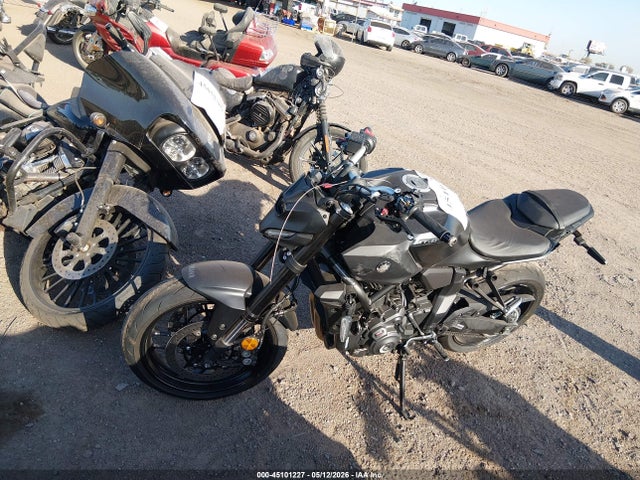 Yamaha Mtn690 2025 JYARM48E4SA002751 Image 18