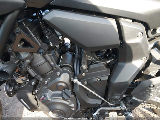 Yamaha Mtn690 2025 JYARM48E4SA002751 Image 9