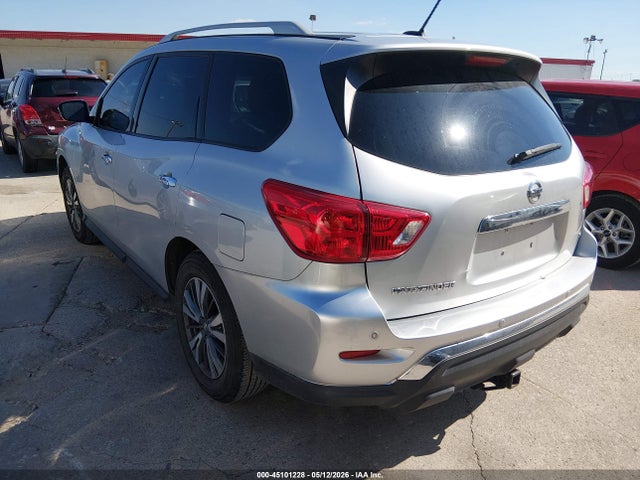 Продаж на аукціоні авто 2017 Nissan Pathfinder Sv, vin: 5N1DR2MN3HC674206, номер лоту: 45101228